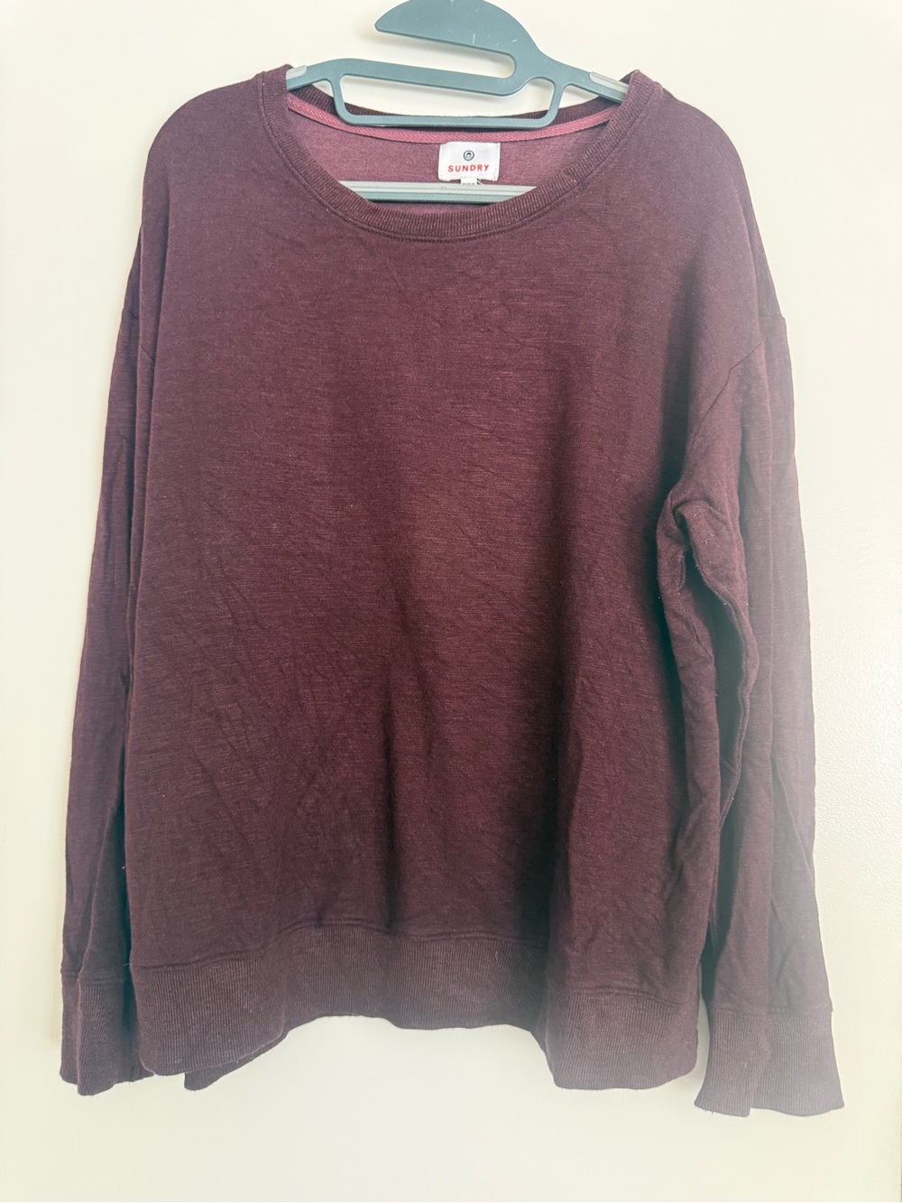 Sundry Women's Crewneck Sweater in Wine